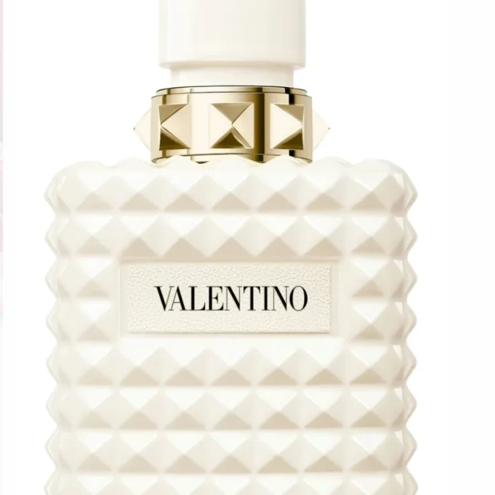 Valentino Donna Born in Roma Ivory Valentino