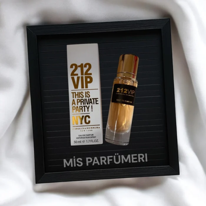 CAROLİNA HERRERA 212 VİP MEN EDT 50 ML çanta boy Erkek Parfüm